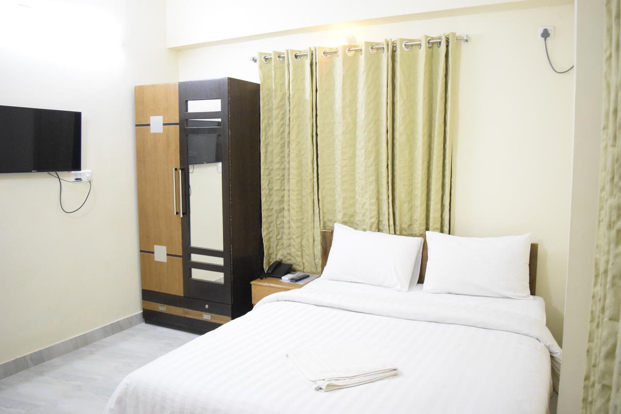 קוקס בזאר Hill Tower Hotel & Resort מראה חיצוני תמונה
